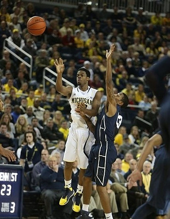 Derrick Walton Jr. (10)