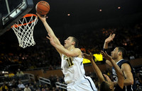 Nik Stauskas (11)