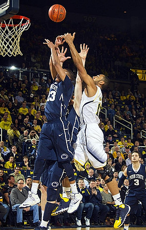 Jon Horford (15)