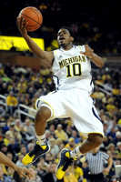 Derrick Walton Jr. (10)