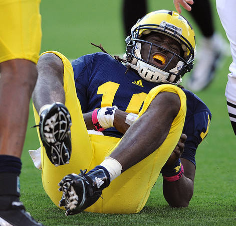 Denard Robinson (16)