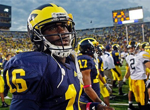 Denard Robinson (16) and Jeremy Jackson (17)