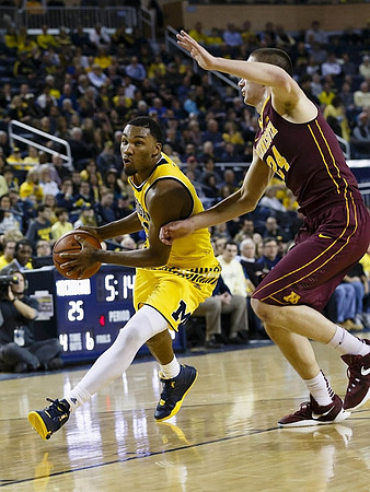 Zak Irvin (21)
