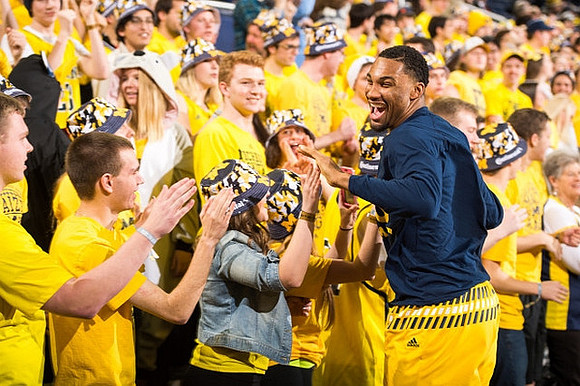 Zak Irvin (21)