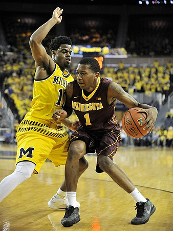 Derrick Walton Jr. (10)