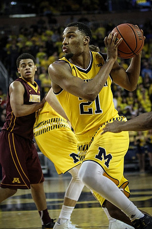 Zak Irvin (21)