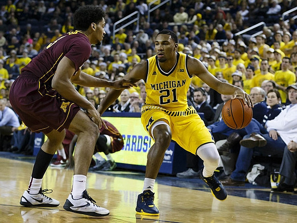 Zak Irvin (21)