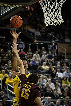 Aubrey Dawkins (24)
