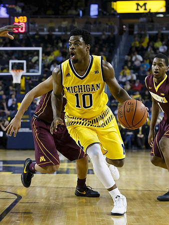 Derrick Walton Jr. (10)