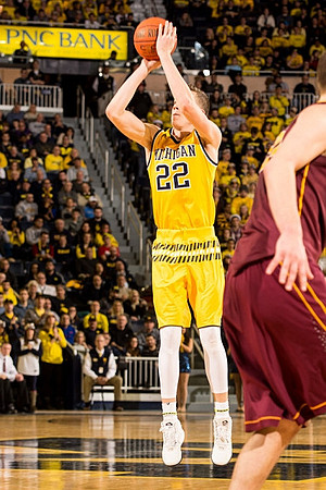 Duncan Robinson (22)