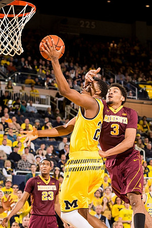 Zak Irvin (21)