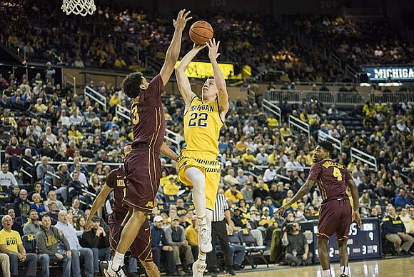 Duncan Robinson (22)