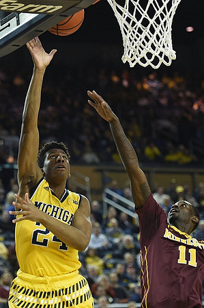 Aubrey Dawkins (24)