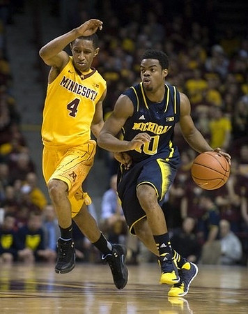 Derrick Walton Jr. (10)