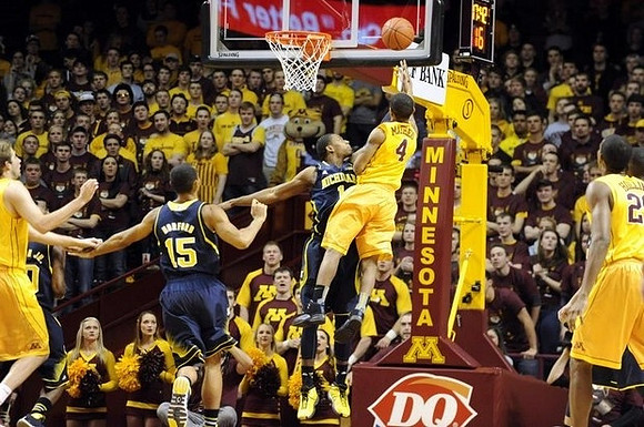 Jon Horford (15) and Glenn Robinson III (1)