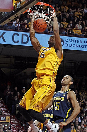 Jon Horford (15)