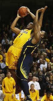Zak Irvin (21)