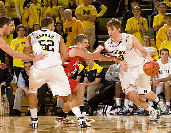 Jordan Morgan (52) and Evan Smotrycz (23)