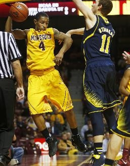 Nik Stauskas (11)