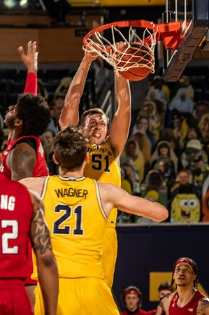 Franz Wagner (21) and Austin Davis (51)