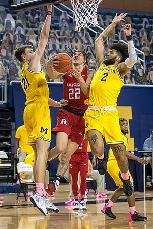Franz Wagner (21), Isaiah Livers (2), and Mike Smith (12)
