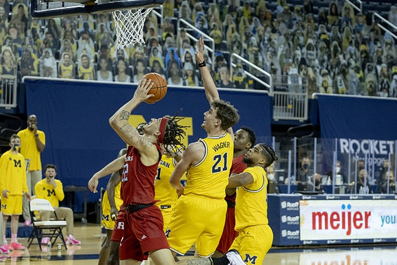 Franz Wagner (21) and Mike Smith (12)