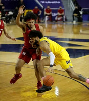 Isaiah Livers (2)