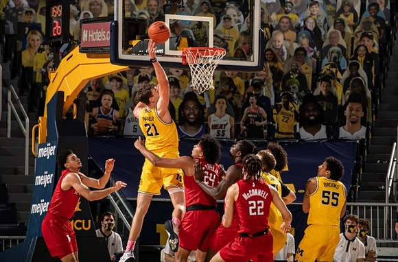 Franz Wagner (21), Austin Davis (51), Isaiah Livers (2), and Eli Brooks (55)