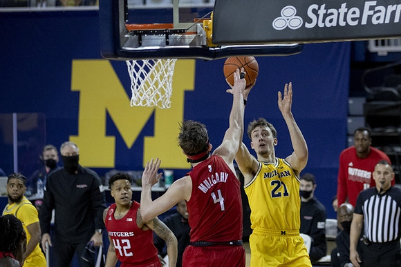 Franz Wagner (21) and Mike Smith (12)