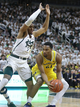 Zak Irvin (21)