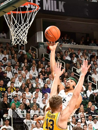 Moritz Wagner (13)