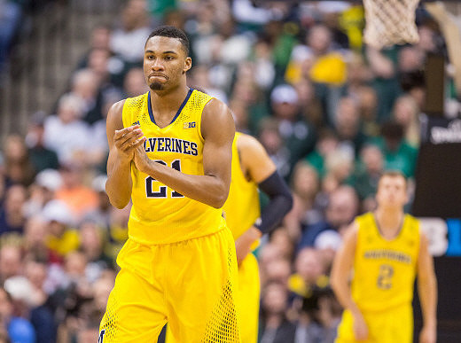 Zak Irvin (21) and Spike Albrecht (2)