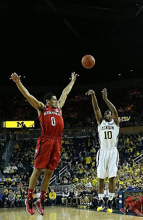 Derrick Walton Jr. (10)