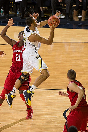Jon Horford (15)