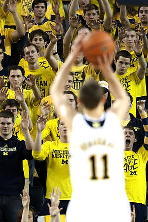 Nik Stauskas (11)