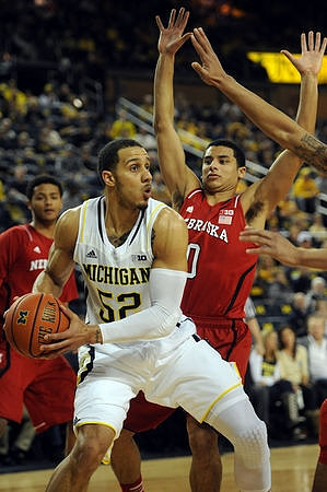 Jordan Morgan (52)