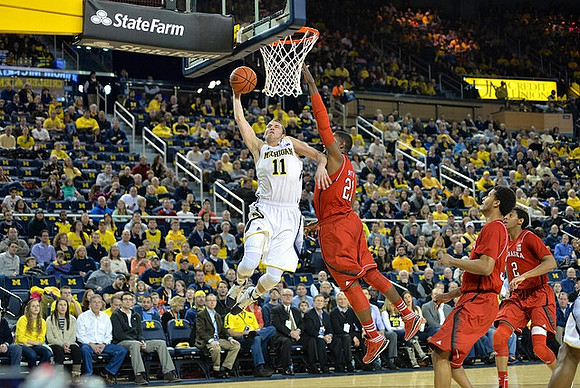 Nik Stauskas (11)