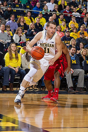 Nik Stauskas (11)