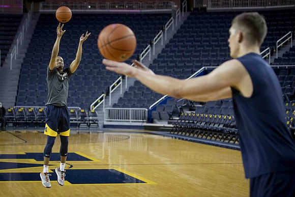 Muhammad-Ali Abdur-Rahkman and Moritz Wagner