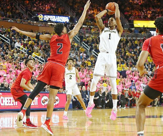 Jordan Poole (2) and Charles Matthews (1)