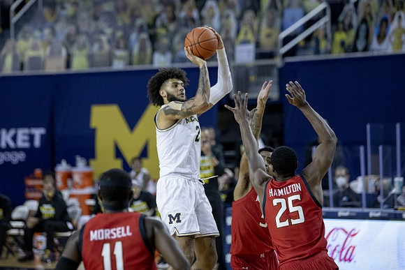 Isaiah Livers (2)
