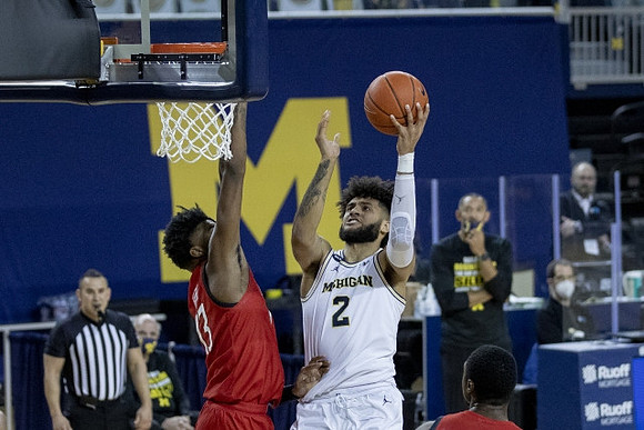 Isaiah Livers (2)