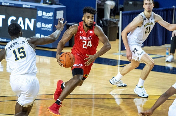 Chaundee Brown Jr. (15) and Franz Wagner (21)