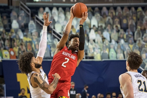 Isaiah Livers (2) and Franz Wagner (21)