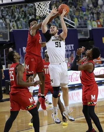 Austin Davis (51)