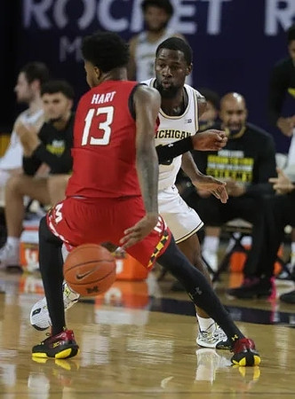 Chaundee Brown Jr. (15)