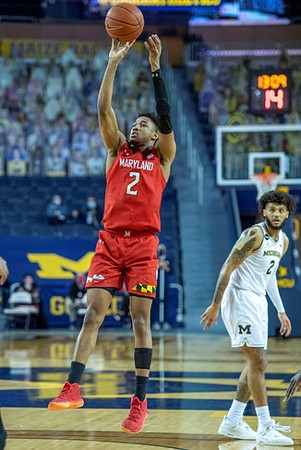 Isaiah Livers (2)
