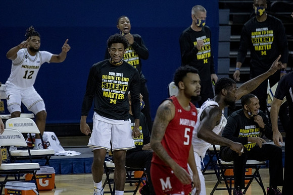 Chaundee Brown Jr. (15)