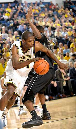 DeShawn Sims (34)