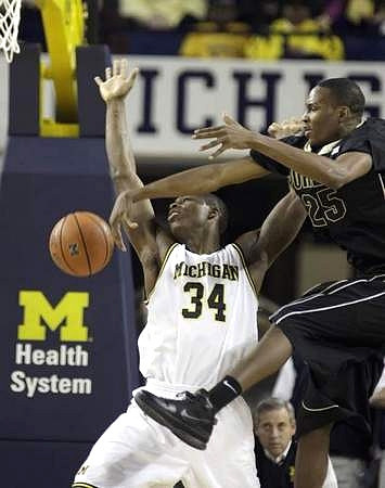 DeShawn Sims (34)